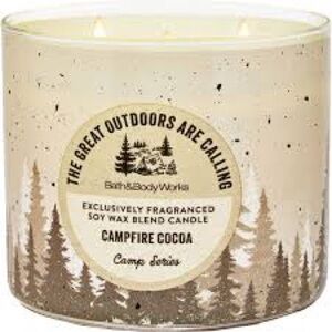 NWT Bath & Body Works Campfire Cocoa Candle - Cream